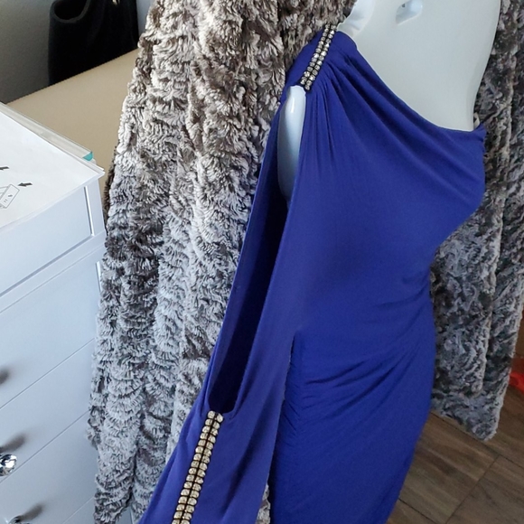 Open Shoulder dress blueish/purple - Picture 8 of 8